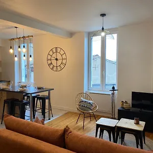 https://apt-chez-julie.midi-pyreneeshotels.com